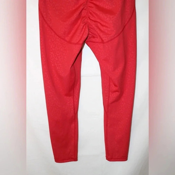 Zyia Active Light n Tight Red Leopard Hi-Rise 7/8 Leggings 12 - Picture 9 of 12